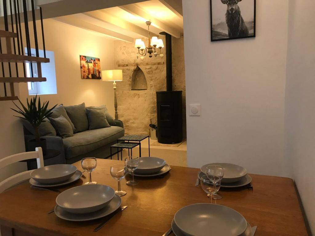 Cottage De Charme Proche De Paris Fontenay-en-Parisis Екстер'єр фото