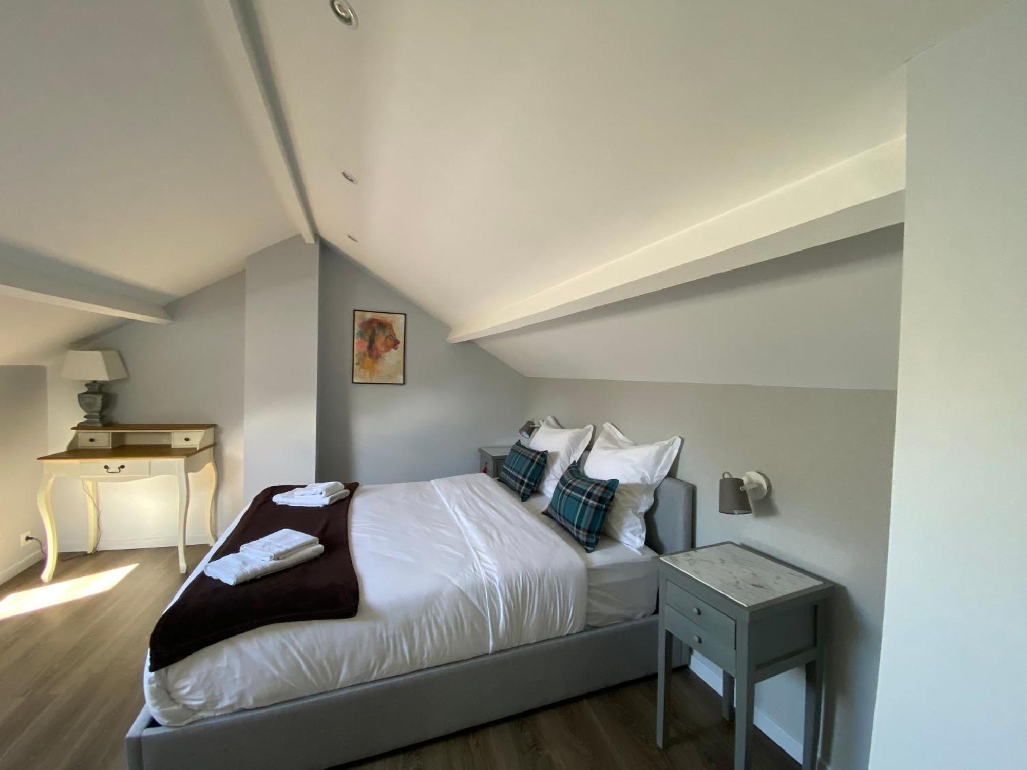 Cottage De Charme Proche De Paris Fontenay-en-Parisis Екстер'єр фото